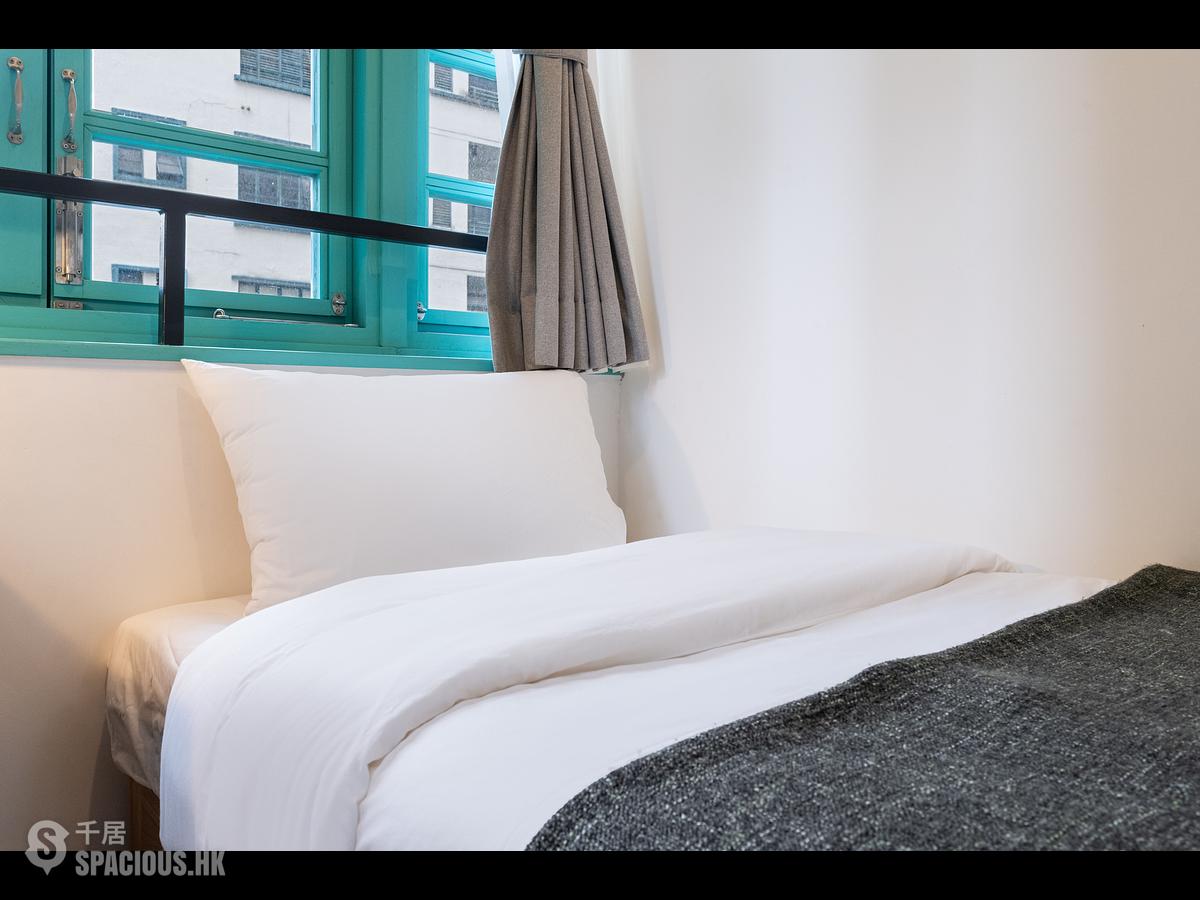 Soho - 88, Staunton Street 01