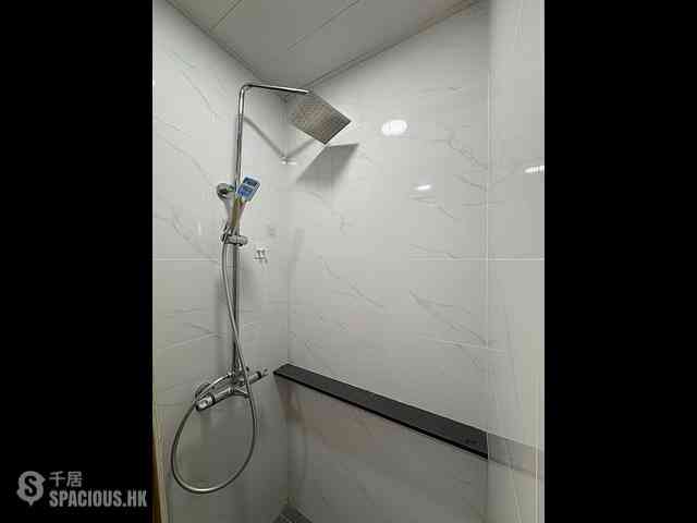 Sai Ying Pun - Kwan Yick Building Phase 3 Block A 11