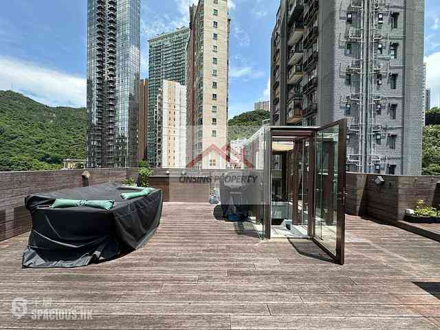 Tai Hang - Morengo Court 01