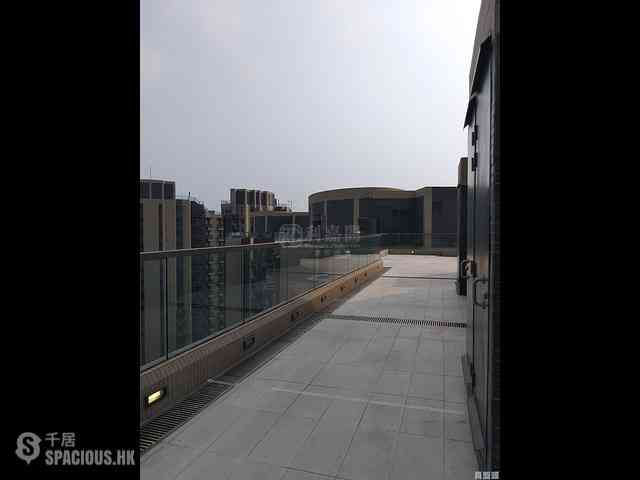 Tseung Kwan O - Alto Residences Block 7 05