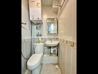 Tsim Sha Tsui - Kiu Fung Mansion 10