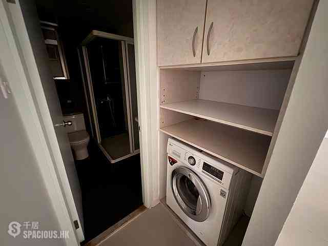 Sai Ying Pun - Rhine Court Block B 12