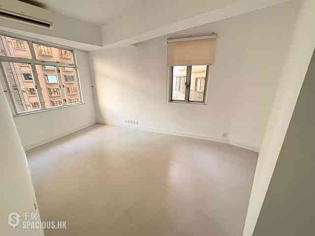 Sai Ying Pun - Rhine Court Block B 15