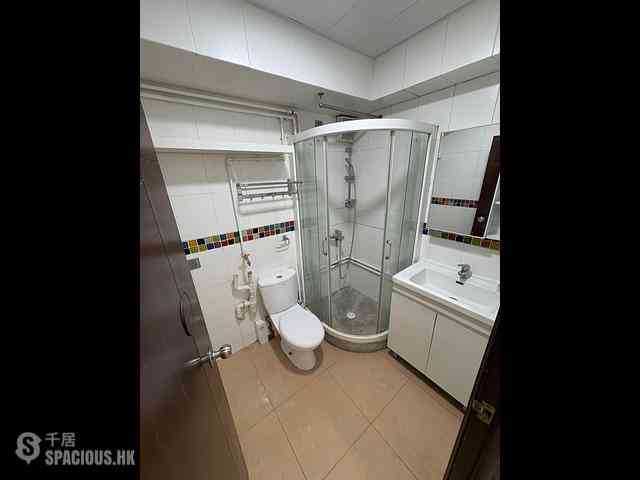 Sai Ying Pun - Rhine Court Block B 06