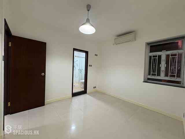 Sai Ying Pun - Rhine Court Block B 10