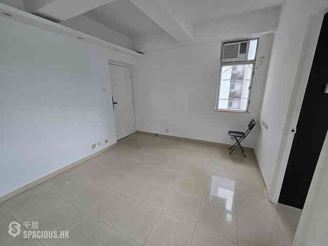 Wan Chai - Vincent Mansion High Block 05