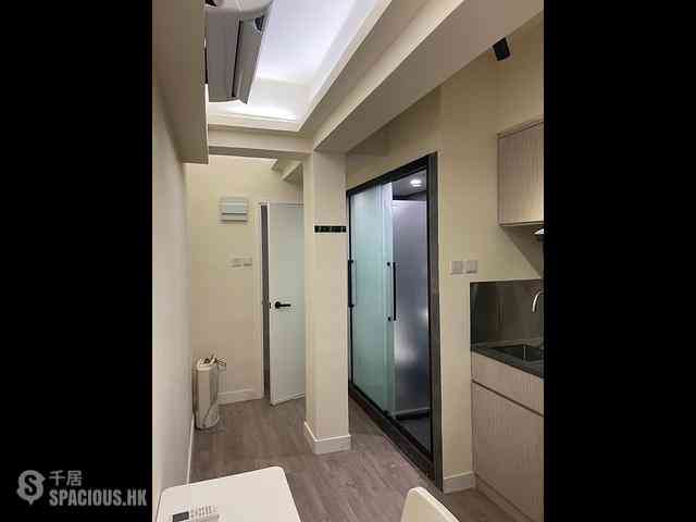 Tsim Sha Tsui - Hanyee Building 03