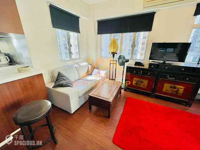 Sai Ying Pun - 168-172, Third Street 03