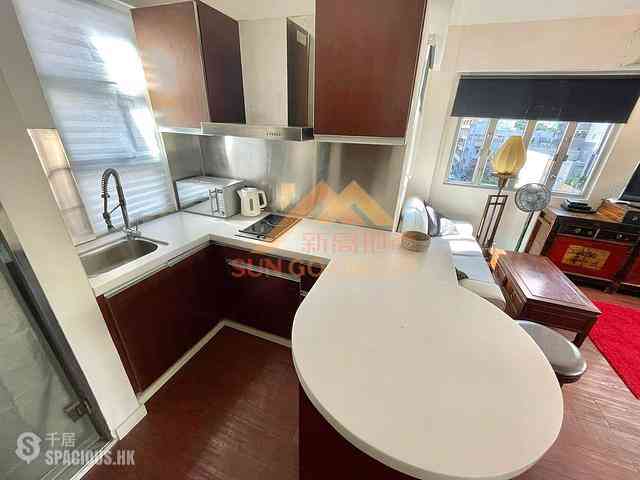 Sai Ying Pun - 168-172, Third Street 06