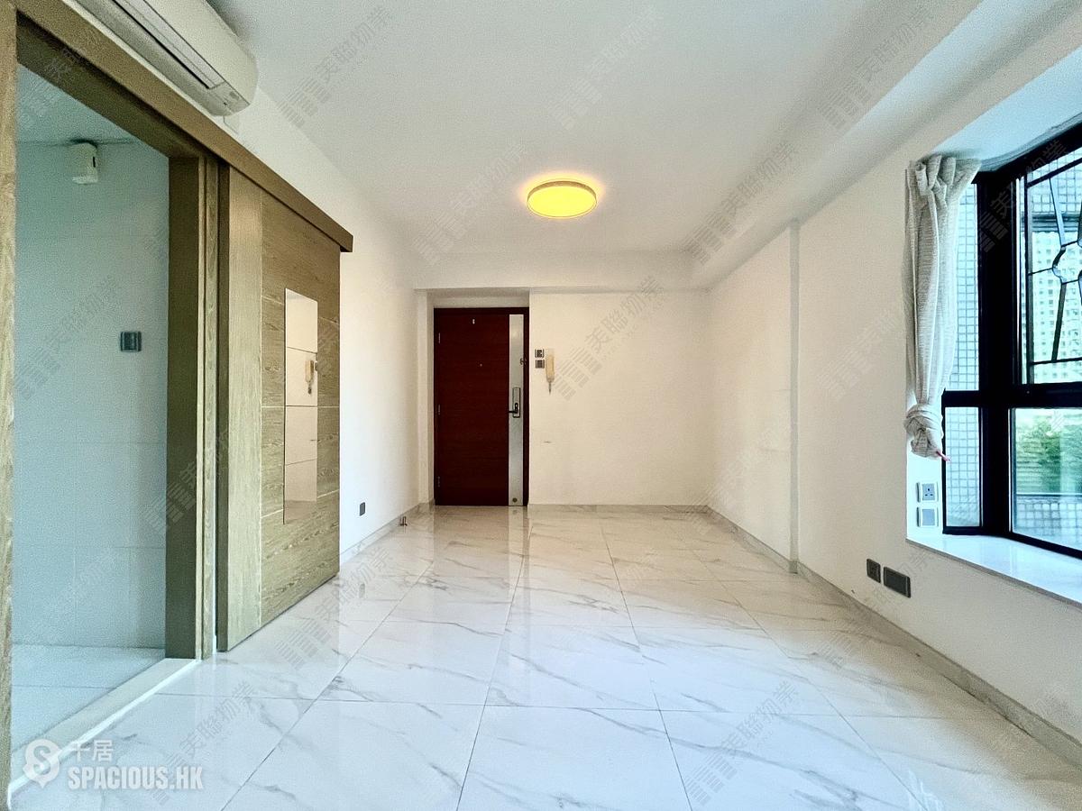 Mid Levels West - Wilton Place 01