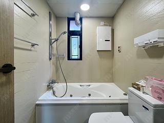 Mid Levels West - Wilton Place 12