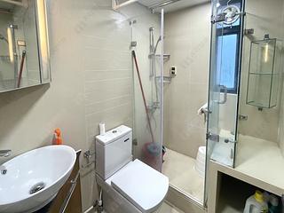 Mid Levels West - Wilton Place 15