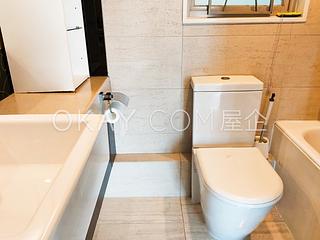 Sai Ying Pun - Centre Place 07