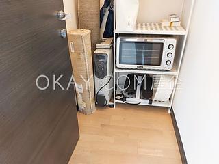 Sai Ying Pun - Centre Place 11