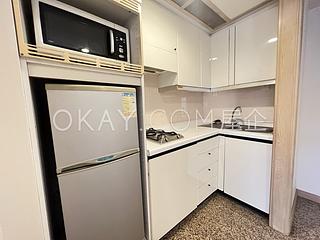 Wan Chai - Convention Plaza Apartments 05