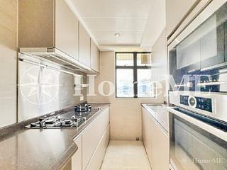 Mid Levels West - Glory Heights 15