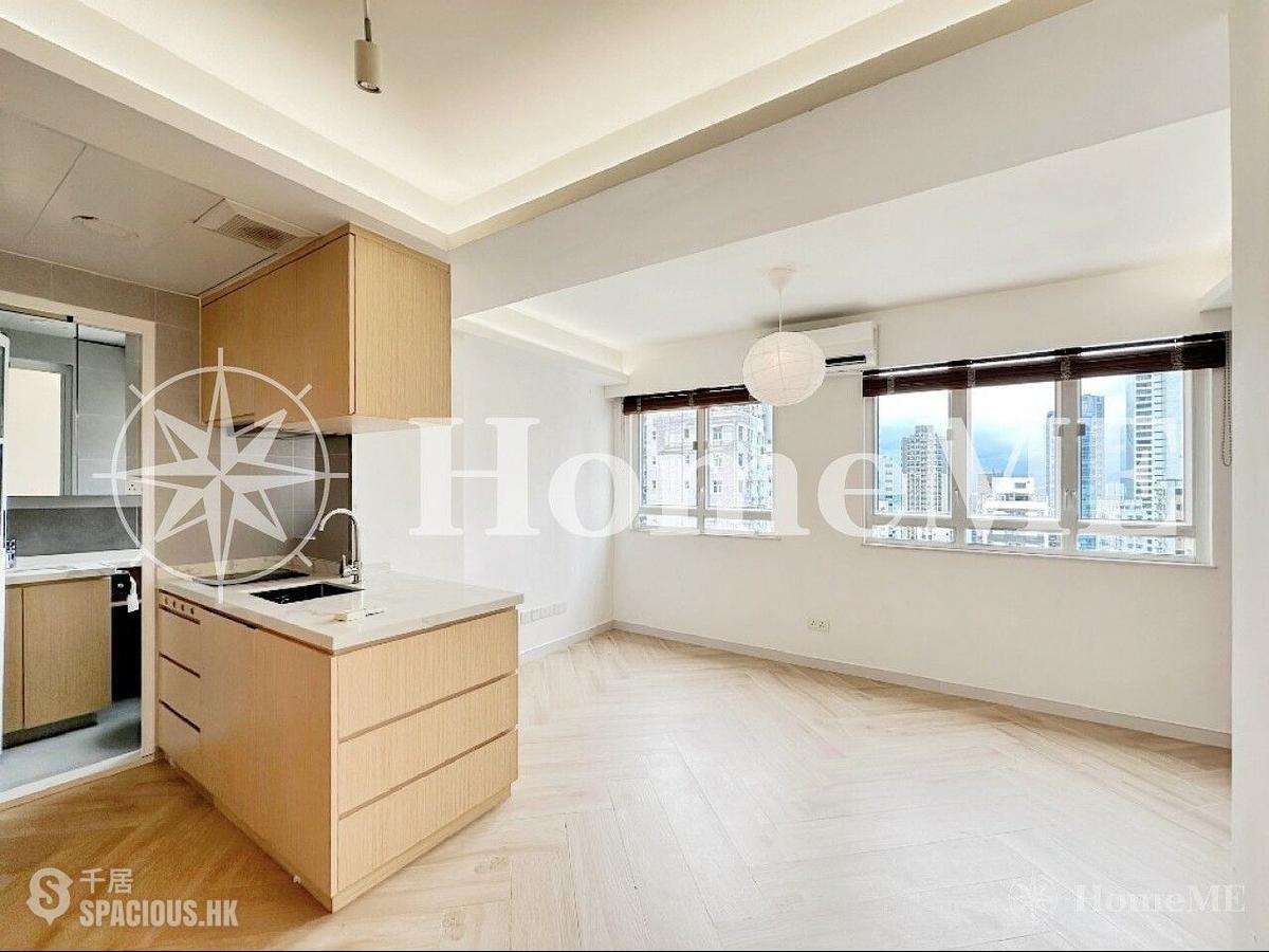 Sai Ying Pun - Fook Moon Building 01