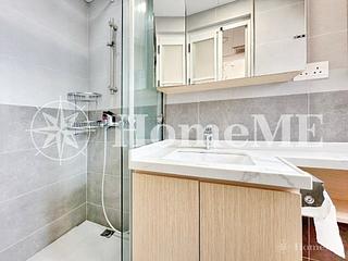 Sai Ying Pun - Fook Moon Building 06
