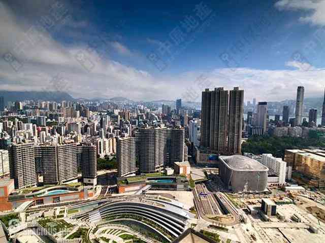 West Kowloon - The Arch Moon Tower (Block 2A) 01