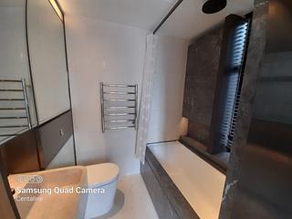 Mid Levels Central - Arezzo 11