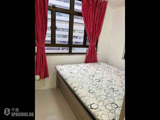 Wan Chai - Chiu Hin Mansion 05