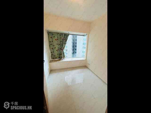 West Kowloon - The Waterfront Phase 1 Block 3 07