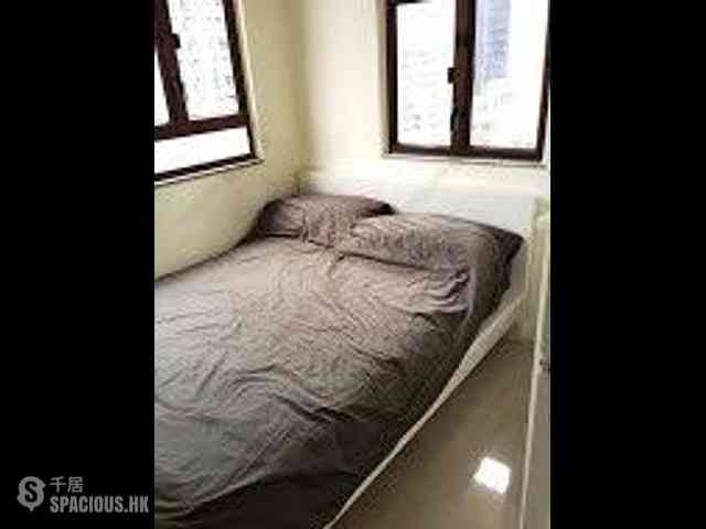 Wan Chai - Chiu Hin Mansion 04