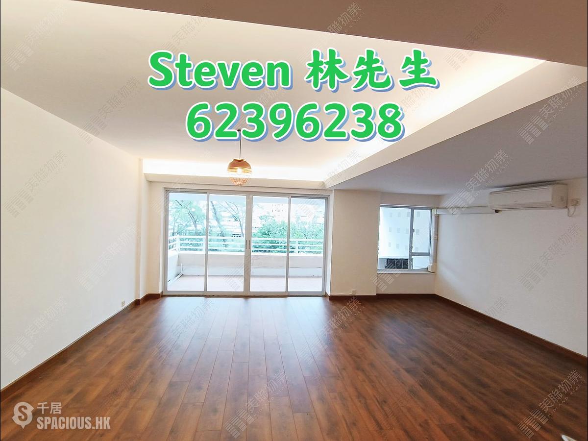 Mid Levels Central - Pine Court 01