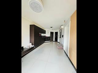 Sai Wan Ho - Grand Promenade 03