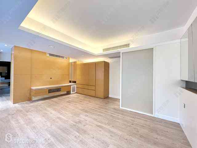 Mid Levels Central - Estoril Court Block 3 06