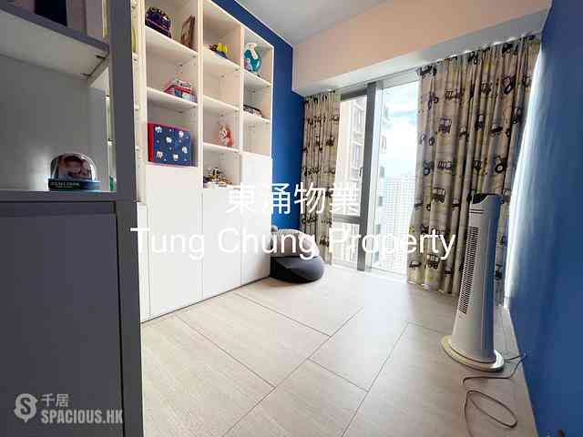 Tung Chung - The Visionary Tower 3 08