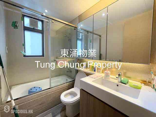 Tung Chung - The Visionary Tower 3 11