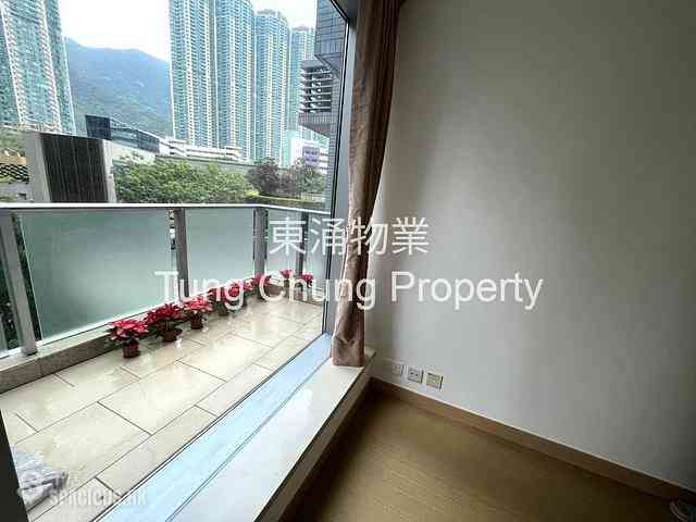 Tung Chung - Century Link Phase 1 Tower 6B 06