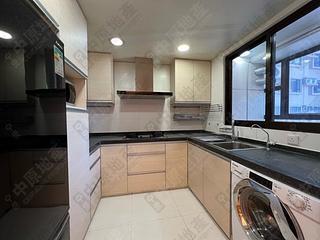 Mid Levels Central - Robinson Heights Block 2 02
