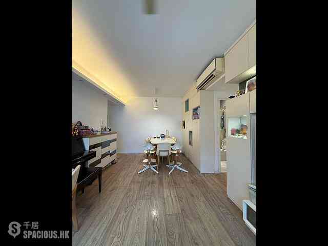 Sai Ying Pun - Kingsfield Tower Block A 04