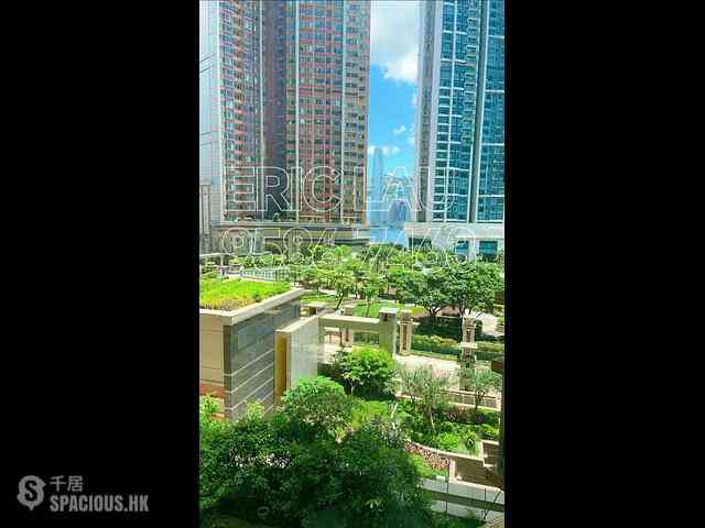 West Kowloon - The Waterfront Phase 1 Block 1 02
