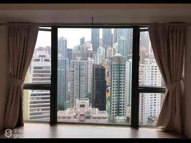 Sheung Wan - Queen's Terrace Block 1 01