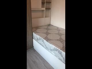 Sheung Wan - Queen's Terrace Block 1 04