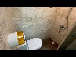 Mid Levels Central - Best View Court Block 66, Macdonnell Road 13