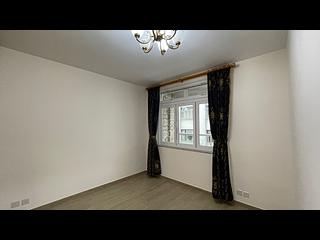 Mid Levels Central - Best View Court Block 66, Macdonnell Road 08
