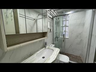 Mid Levels Central - Best View Court Block 66, Macdonnell Road 11