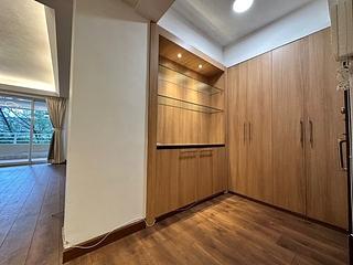 Mid Levels Central - Pine Court 07