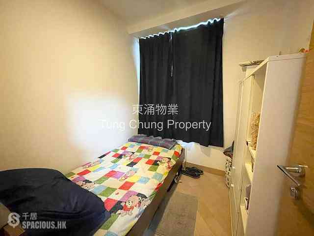 Tung Chung - Century Link Phase 1 Tower 6B 04
