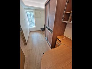 Shek Tong Tsui - Fairview Court 02