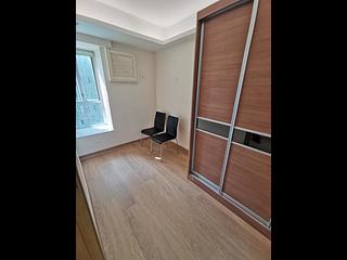Shek Tong Tsui - Fairview Court 03