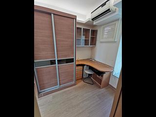 Shek Tong Tsui - Fairview Court 04