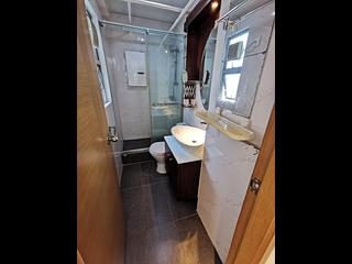 Shek Tong Tsui - Fairview Court 06