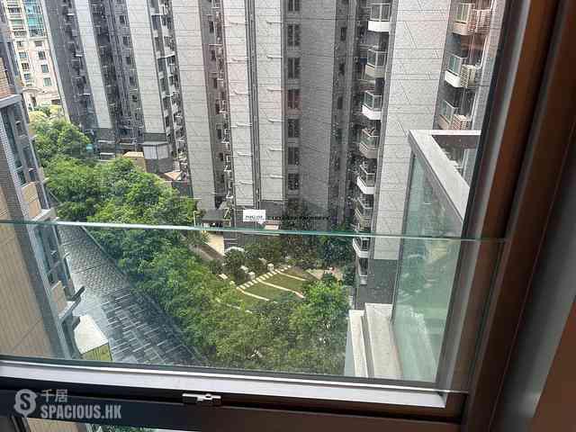 Pak Shek Kok - St Martin Phase 2 Tower 9 08