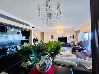 Mid Levels Central - Garden Terrace 04