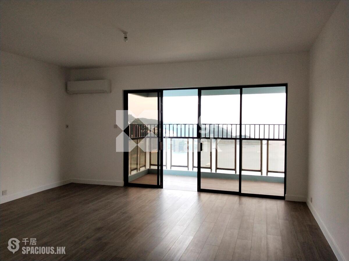 Repulse Bay - Repulse Bay Apartments 01